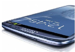 Galaxy S3, iPhone 4S'i yıktı