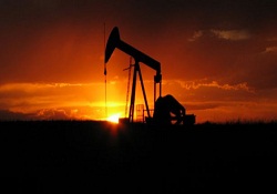 ABD ham petrol fiyatları 84 dolar seviyelerinde