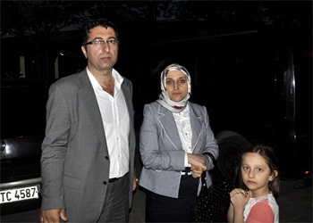 Başörtülü davetliyi düğüne almadılar