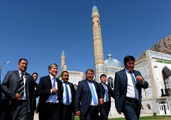Kırgızistan'ın en büyük camisi açıldı