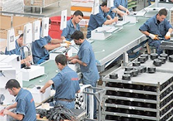 10 yılda 6,3 milyon ek istihdam sağlandı