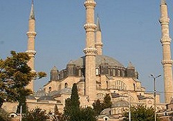 Selimiye Camii'ne ziyaretçi akını