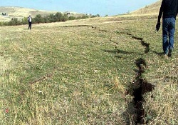 Deprem, Van Gölü'nün kıyı çizgisini değiştirdi