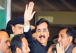 Pakistan, Gilani'nin yerine başbakan arıyor