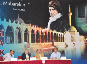Urfa'dan Said Nursi ve dostluk mesajları-FOTO