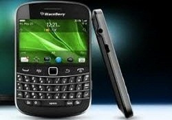Yeni telefonunu erteledi