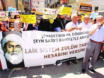 Şeyh Said ve Said Nursi'nin mezarı açıklansın