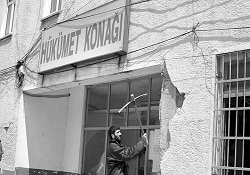 150 kamu binasının yıkımı için başvuru yapıldı