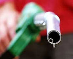 Akaryakıta zam geldi