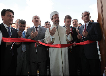 Hiçbir üniversite mabetsiz kalmamalı