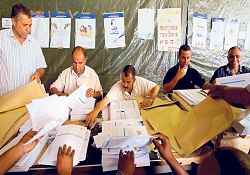 Libya'da seçime katılım oranı yüzde 43