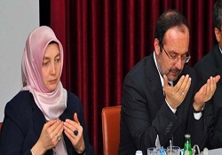 Prof. Görmez, eşinin de hocası oldu!