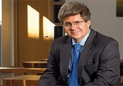 Harvardlı akademisyenden '4 4 4'e destek
