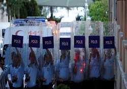 Polis önce 'Şark' şimdi de maaş darbesi