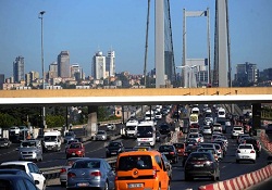 Köprüde bir şerit daha trafiğe kapandı
