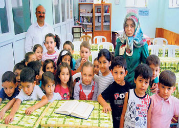 6 yaşında hafız olan Zeynep duygulandırdı