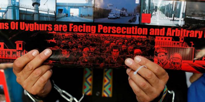 Avrupa Parlamentosu: Çin, Müslüman Uygurlara karşı insanlık suçu işliyor