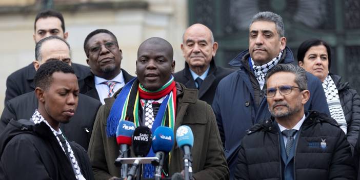 Amerika ve israilin tehditlerine rağmen Güney Afrika kararlı: Vazgeçmeyeceğiz!