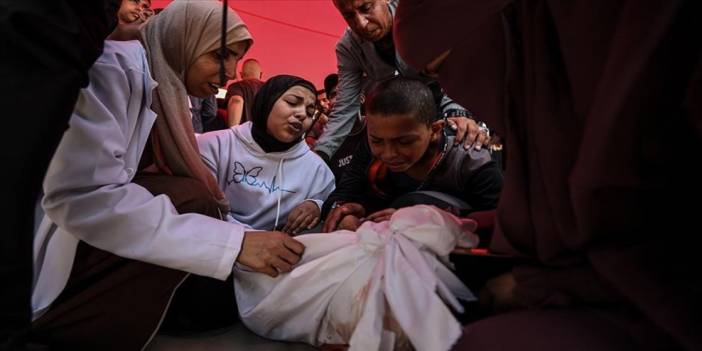 Müslümanların ABD'ye trilyon dolarlar verdiği gün, israil Gazze'de 100'den fazla kişiyi katletti