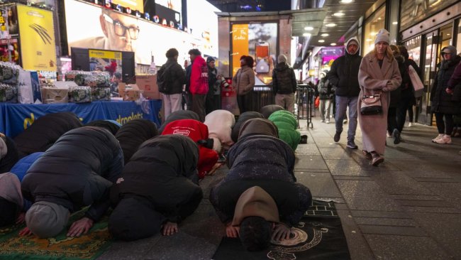 times-namaz3.jpg