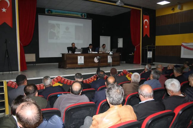 dogubayazitta-bir-sehir-iki-meshur-paneli-duzenlendi-2-1778947116-aoa2s9.webp