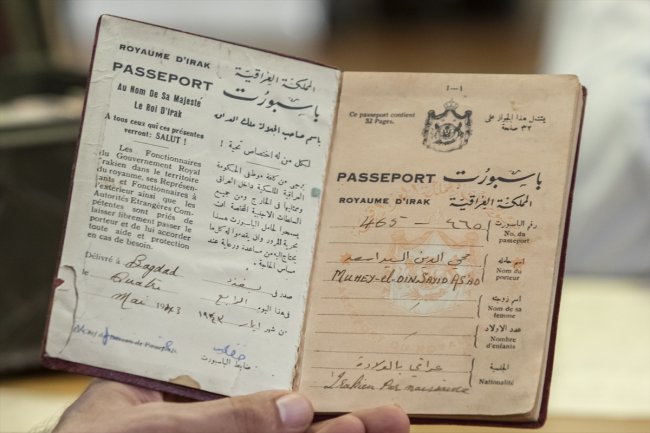 irakli-aile-osmanli-belgelerinden-olusan-arsivlerini-ozenle-koruyor-a70548a0326f.jpg