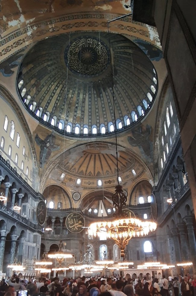 ayasofya-kubbe.jpg